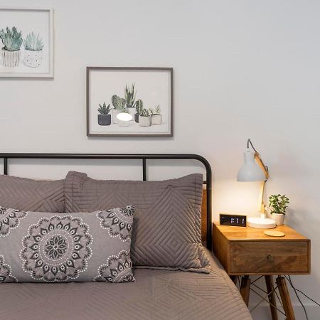 Comfortable Studio With Queen Bed, City Walkable! Atlanta Exterior photo