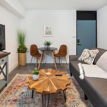 Comfortable Studio With Queen Bed, City Walkable! Atlanta Exterior photo